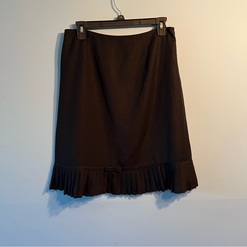 Elegant Black Larry Levin Pleated Skirt. Officecore. Academia.